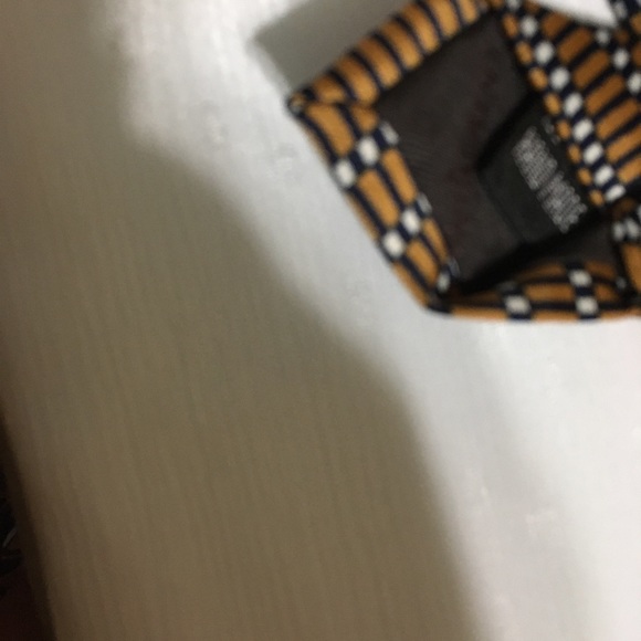 YvesSaintLaurent 100% Silk Tie Made in Italy - Picture 5 of 5